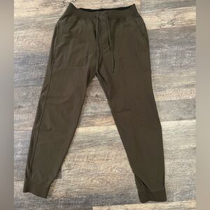 Lululemon ABC Joggers (Olive, size L)